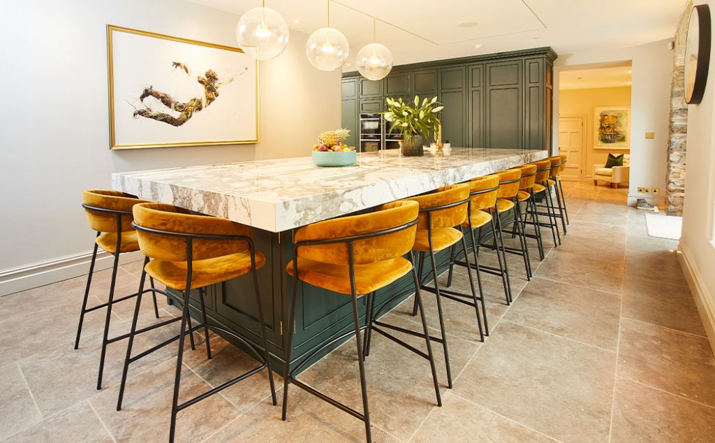 7 Kitchen Island Seating